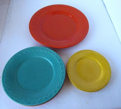 Old Red Wing Chevron Plates