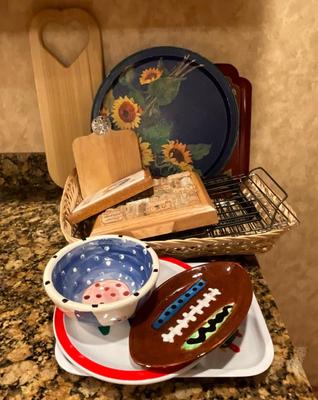 Kitchen, hot-pots, serving trays plus