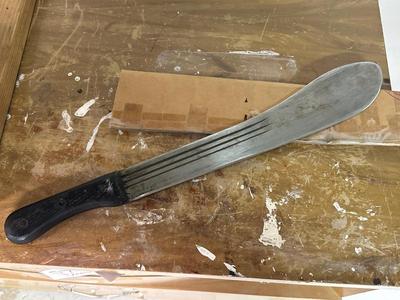 Large knife