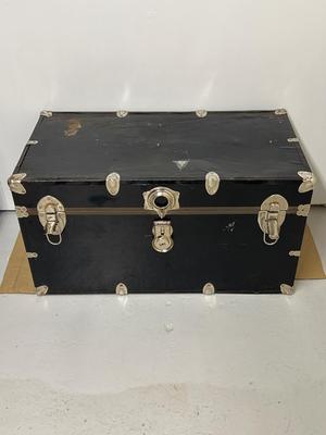 Black vintage chest 2