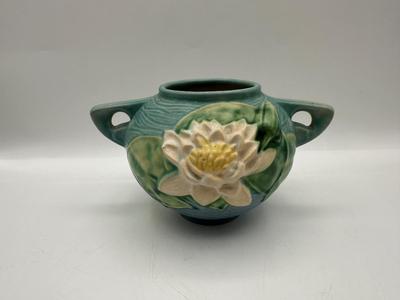 ROSEVILLE Pottery, Water Lily, 1943