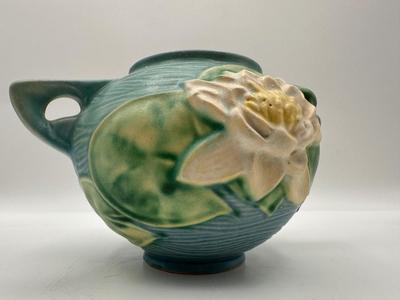 ROSEVILLE Pottery, Water Lily, 1943