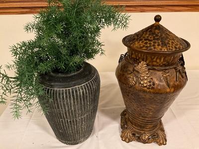 Ceramic vase and tin can w/lid