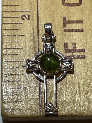 Vintage Sterling Silver Celtic Cross from Ireland with Clover in the Stone in Good Preowned Condition.