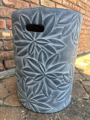 17” Garden Stool