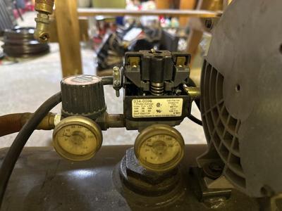 Air compressor
