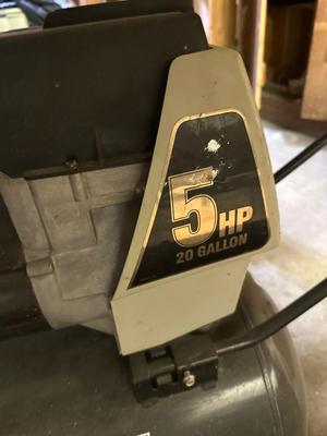 Air compressor