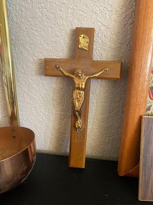 1957 HOMY BIBLE, OTHER ITEMS FOR WORSHIP & MORE