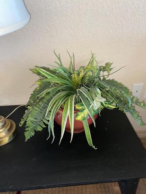 VINTAGE BRASS CHERUB LAMP AND FAUX FERN
