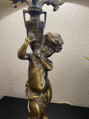 VINTAGE BRASS CHERUB LAMP AND FAUX FERN