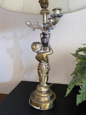 VINTAGE BRASS CHERUB LAMP AND FAUX FERN