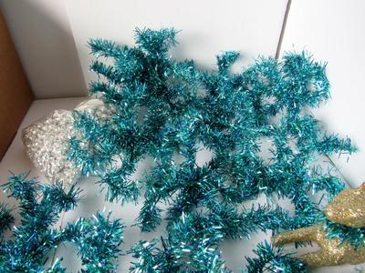 Neat Older Wired Garland Pinwheels, Plastic Garland and Glitter Deer
