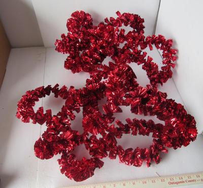 Thinner Wired Red Garland