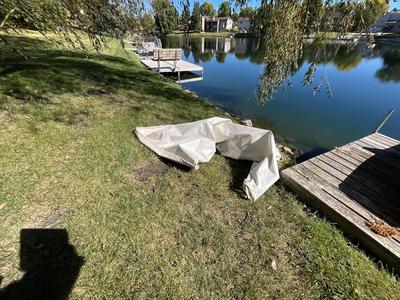 Paddle boat w/cover