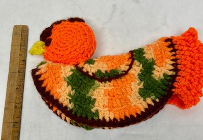 Lot D - Pot Holder Chicken - multi-colored