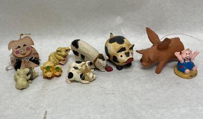 Pig piggie figurine lot