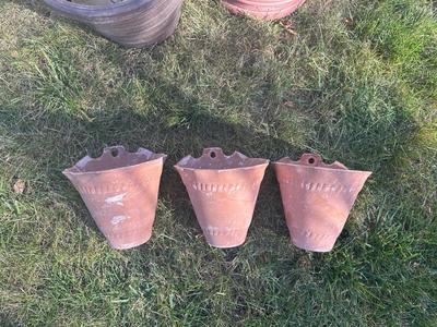 Yard planters