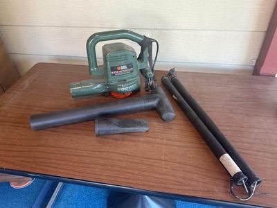 Leaf blower