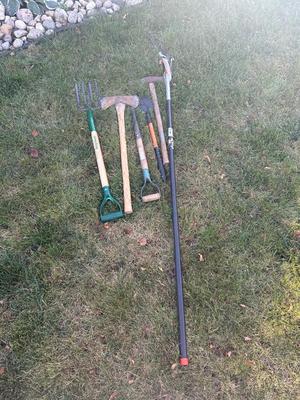 Axe and pitchfork