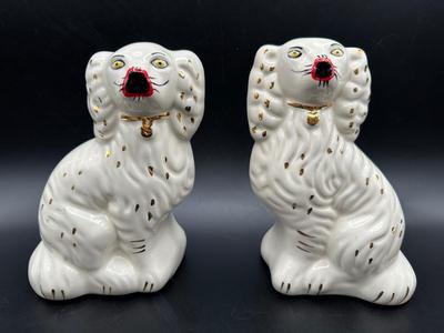 VTG Staffordshire Style King Charles Figurines