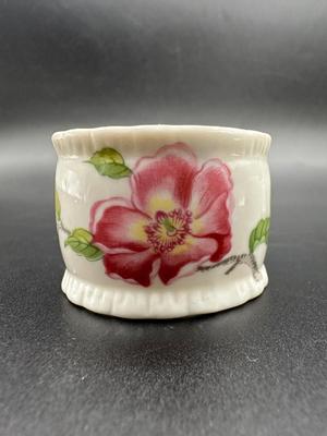 Lefton 1929 Porcelain Floral Napkin Ring Holders (6)