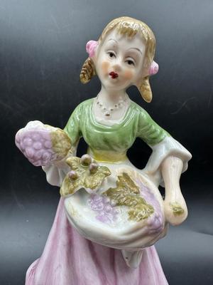 Two Vintage Porcelain Bisques (2)