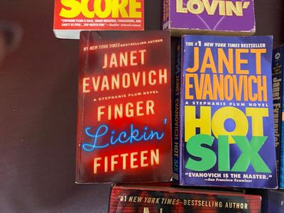 JANET EVANOVICH AND NORA ROBERTS NOVELS