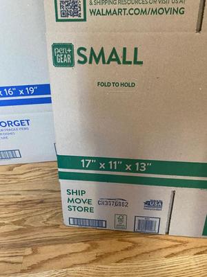 NEW MOVING BOXES! 15 Medium, 4 Small, 1 Large & SHRINK WRAP