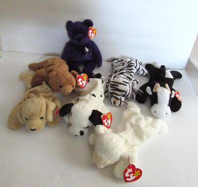 Lot of 7 Older Beanie Babies