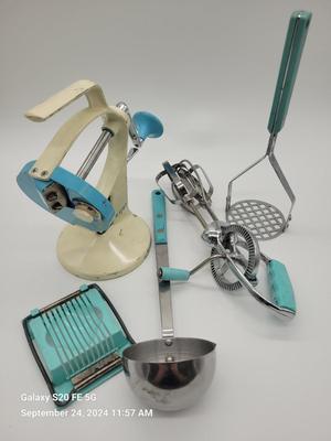 Vintage Mid-century Kitchenware