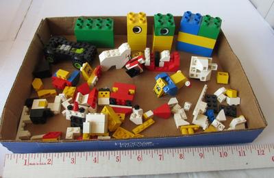 Lot of Legos Small Pieces