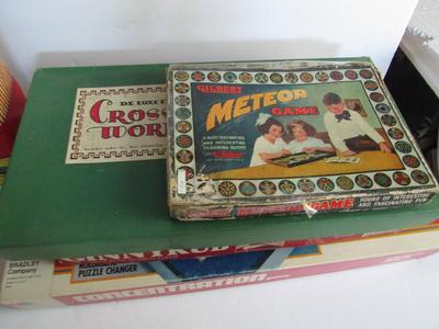 Old Games & Chinese Checkers Tin