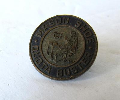Vintage Advertising Pins: Oshkosh b'Gosh and Mason Shoes/Tokens: Oshkosh School Bus, Democrats