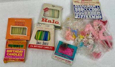 Vintage Birthday Party Cake Decoration - plastic pieces & candles in vintage box