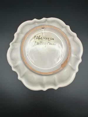Signed VTG Sicilian CALTAGIRONE Hand Painted Pottery Dish