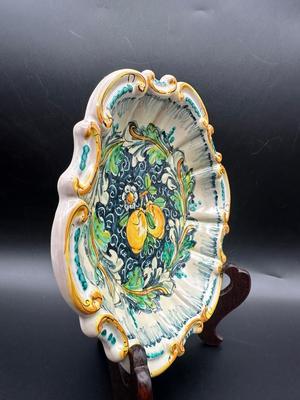 Signed VTG Sicilian CALTAGIRONE Hand Painted Pottery Dish