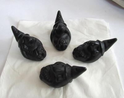 4 Wax Witch Heads