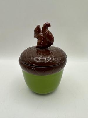 Pier 1 Ceramic Acorn Nesting Measuring Cup Set Green/Brown Squirrel Top