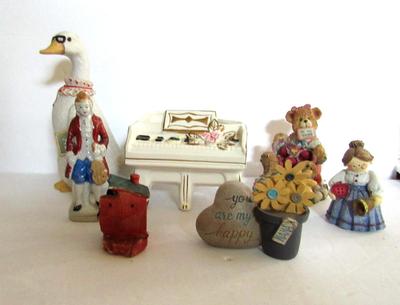Misc Decorative Lot