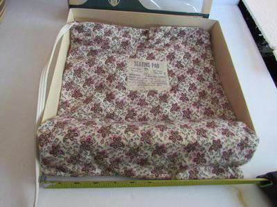 Vintage Heating Pad, Working