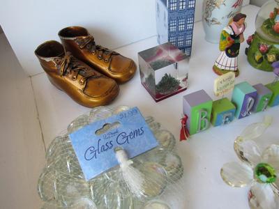 Misc Decorative Items