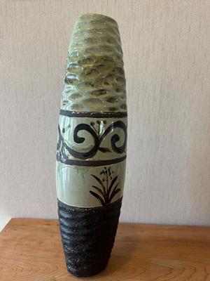 19” Decorative Vase