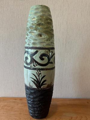 19” Decorative Vase