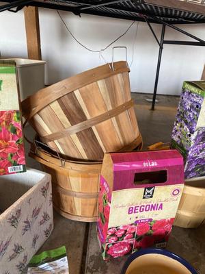 FLOWER BULBS AND GARDEN GOODIES!