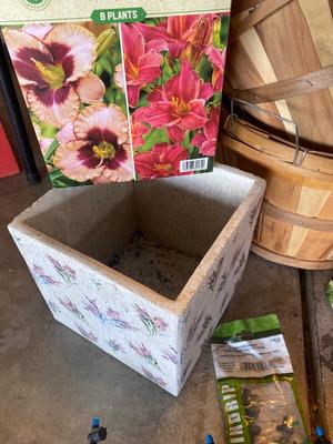 FLOWER BULBS AND GARDEN GOODIES!