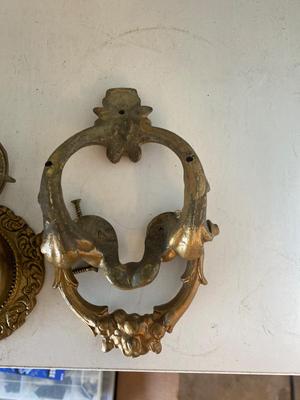 VINTAGE BRASS DOORBELL AND DOOR KNOCKER