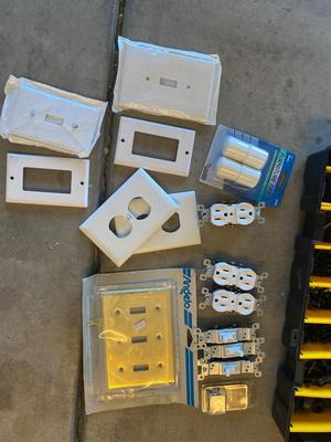 NICE ASSORTMENT OF FASTENERS IN ORGANIZATIONAL BOXES