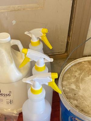 NEW SPAY BOTTLES, SIMPLE GREEN, PARSHAL LAUNDRY AND DISH DETERGENT & A BIT MORE!