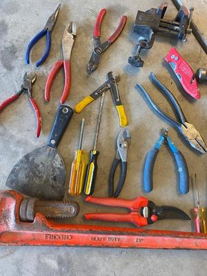 RIGID 24” PIPE WRENCH, COUNTER TOP PORTABLE VICE. MAINLY PLIER TYPE TOOLS &MORE
