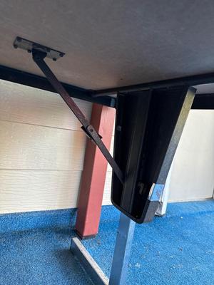 Heavy duty Table